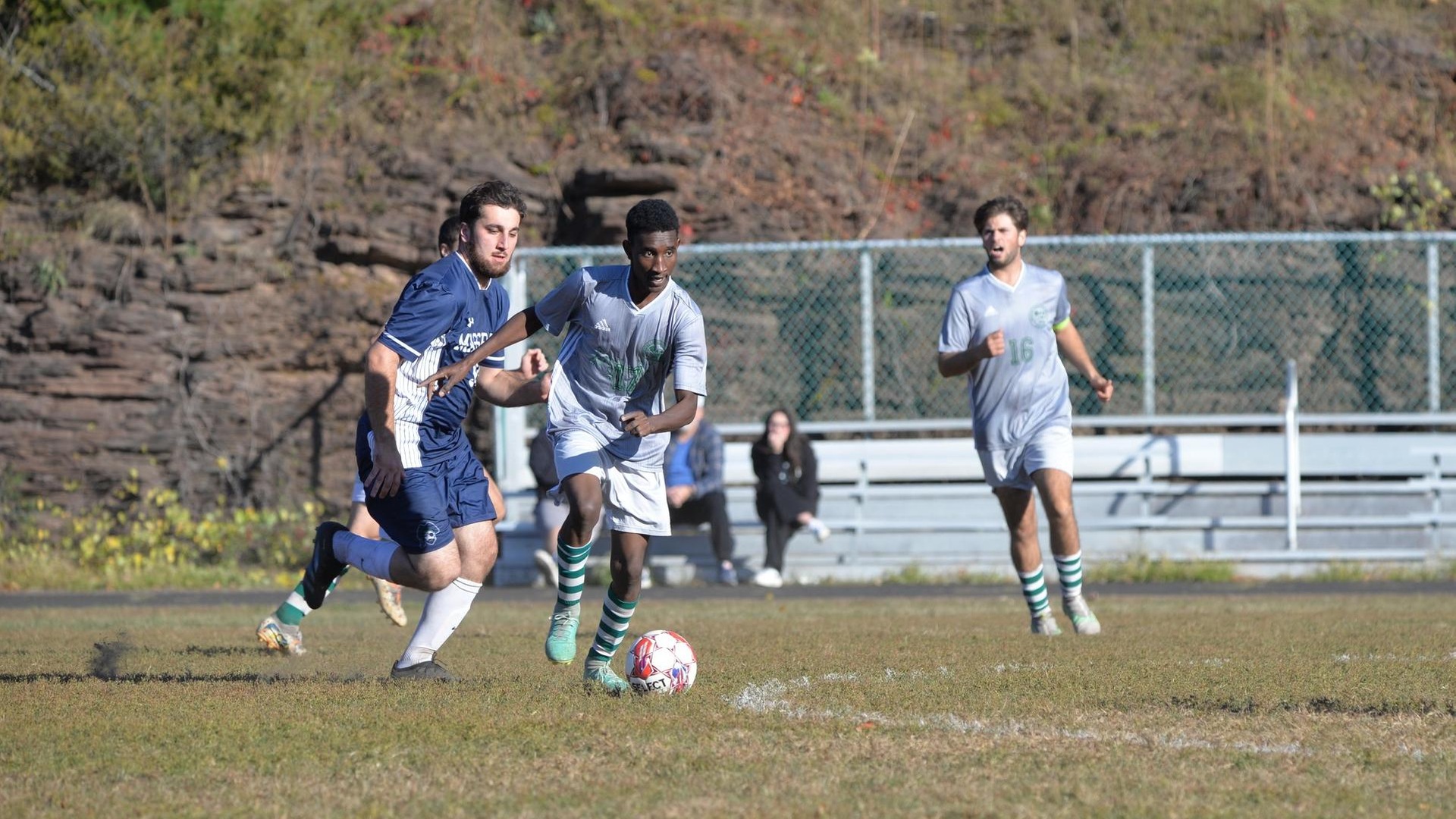 Men&rsquo;s Soccer Puts One in the Win Column